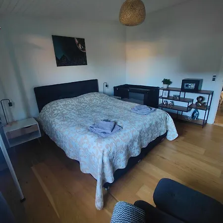 Felicia's Lägenhet Hovborg